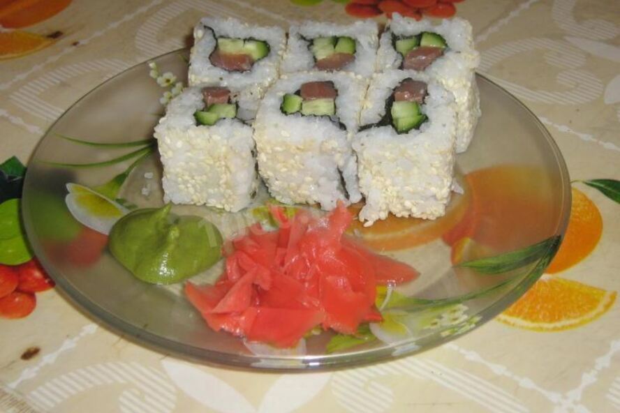 Рецепт роллы урамаки рисом наружу