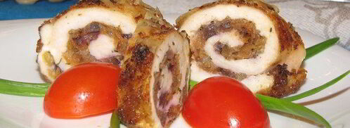 куринные рулетики с начинкой из слив. Шаг 8