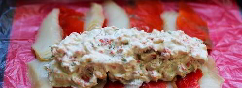 праздничный закусочный рулет из лосося. Шаг 3