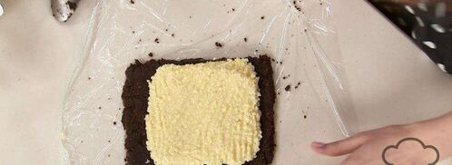 рулет баунти и чай с фруктами. Шаг 3