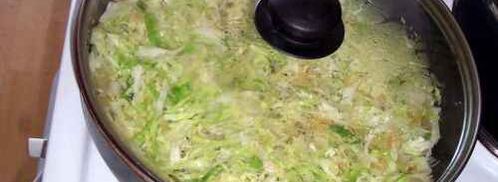 рулет из слоеного теста с капустой и фетой. Шаг 25