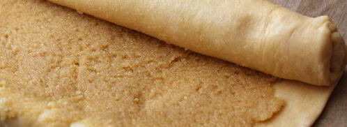 рулет с марципаном. Шаг 9