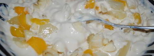 рулет с персиками и ананасом. Шаг 7