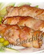 Рулетики из индейки в беконе