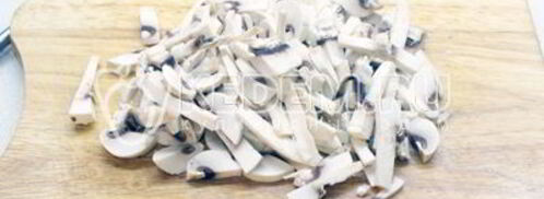 рулетики из курицы с грибами. Шаг 4