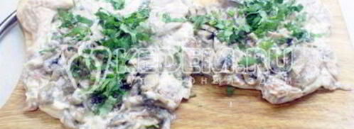 рулетики из курицы с грибами. Шаг 6