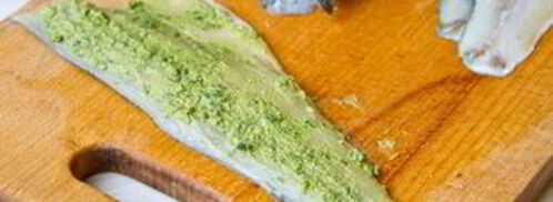 рулетики из сибаса с песто. Шаг 4