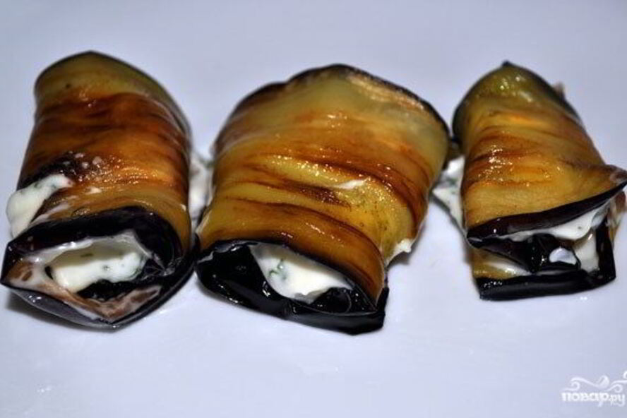 Рецепт рулеты из баклажанов с чесноком