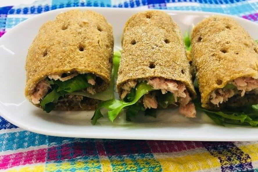 Рецепт ржаные рулетики с тунцом