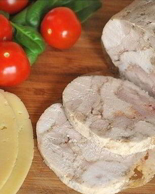 Заливной куриный рулет