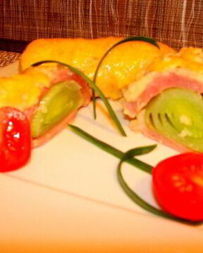 Запеченные рулетики из ветчины