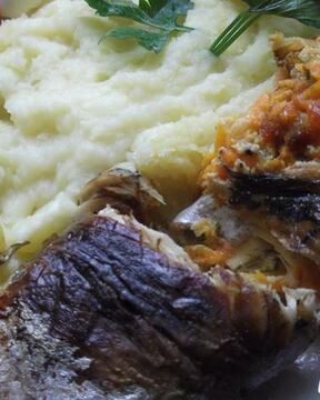 Запеченные рулеты из скумбрии