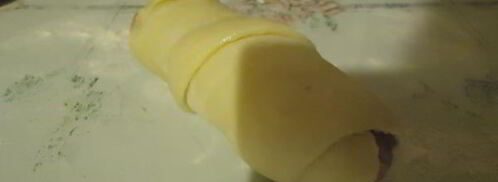 сосиски в тесте с сюрпризом. Шаг 5