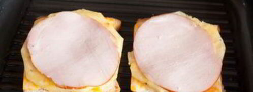 сэндвич-гриль с ветчиной и ананасом. Шаг 3