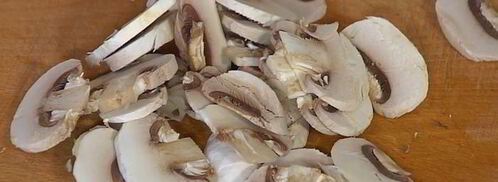 сэндвич с говядиной, грибами и сельдереем. Шаг 3