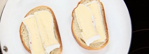 сэндвичи с фруктами, шоколадом и сыром бри. Шаг 3