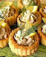 Сырные тарталетки с кунжутом