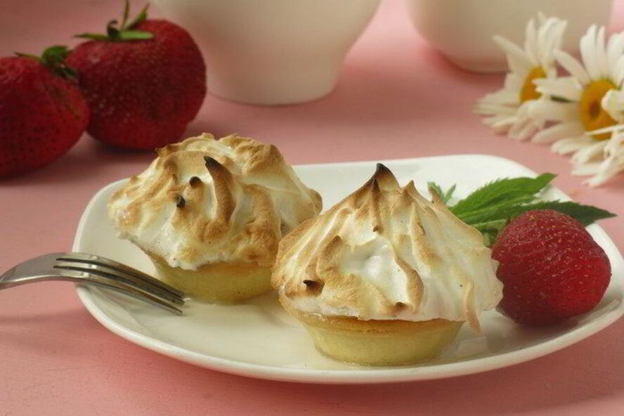 Рецепт тарталетки с клубникой и мороженым на гриле