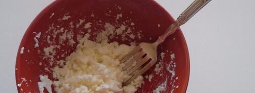 тарталетки с сыром и икрой. Шаг 2