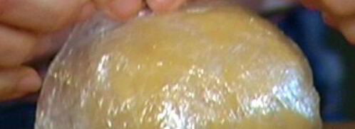 тарталетки с ягодами и взбитыми сливками. Шаг 4