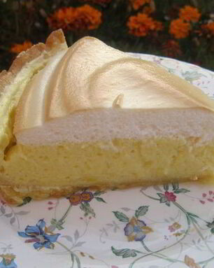 Лимонный тарт с меренгой