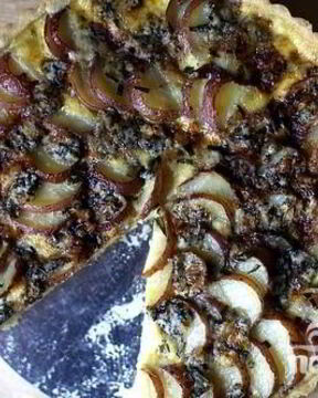 Тарт с картофелем и голубым сыром