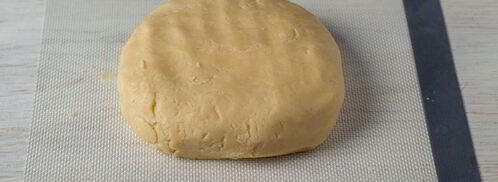 тарт с ревенем, заварным кремом и меренгой. Шаг 6