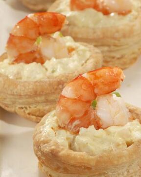 Волованы с креветками