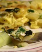 Картофель в яичнице Пир студента