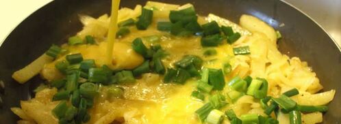 картофель в яичнице пир студента. Шаг 5