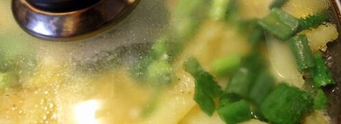 картофель в яичнице пир студента. Шаг 6