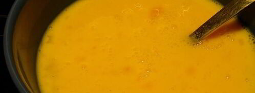 яичница-болтунья с копченой форелью. Шаг 4