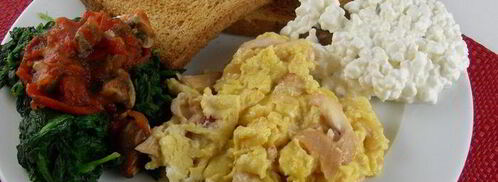 яичница-болтунья с копченой форелью. Шаг 6