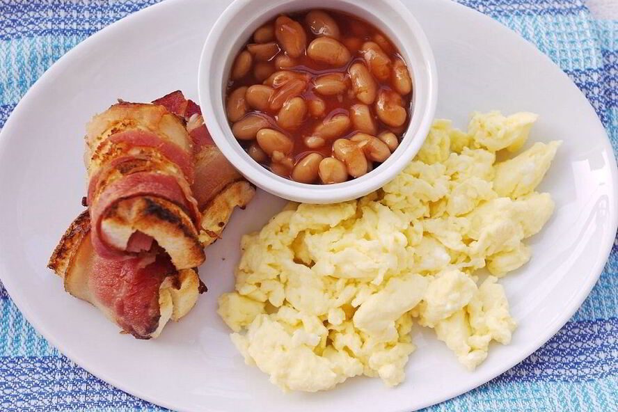 Рецепт яичница с фасолью