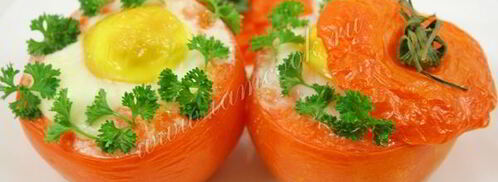 яичница с ветчиной и грибами запеченная в помидорах. Шаг 11