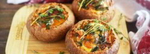 яичница в булочках веселый завтрак. Шаг 8