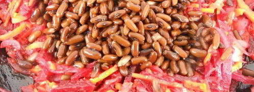 закуска из свеклы с овощами и черной фасолью. Шаг 4