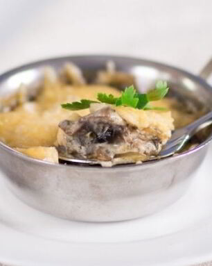 Жульен из шампиньонов