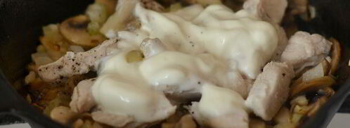 жульен с курицей и грибами. Шаг 6
