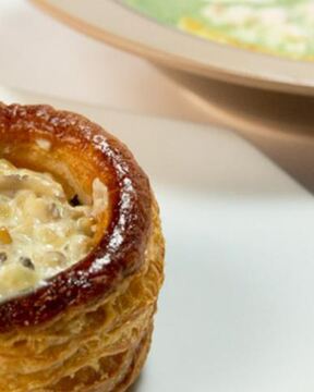 Жюльен из грибов в волованах