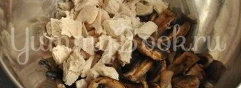 жюльен с курицей и грибами. Шаг 7